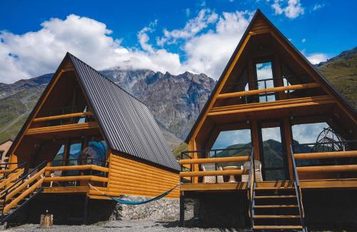 Stepantsminda Chalet De Esquí | Lonely Mountain
