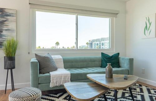 East Village Apartamento | Long Beach 1br nr aquarium groceries bars LAX-1156