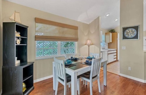 Punta Gorda Casa | Long-Term Discount!Unique 3BR canal home, Private Dock, Boat Lift, Deck!