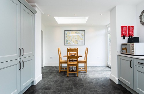 Alnmouth Cabaña | LONGSHORE, pet friendly, character holiday cottage in Alnmouth