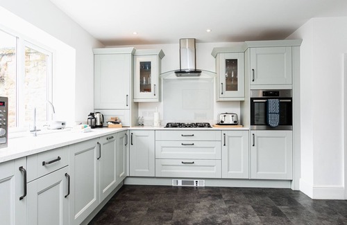 Alnmouth Cabaña | LONGSHORE, pet friendly, character holiday cottage in Alnmouth