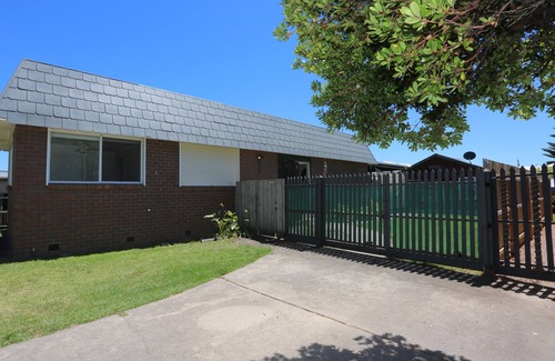 Point Lonsdale Apartamento | Lonnie Waves - opposite beach + linen & breakfast included