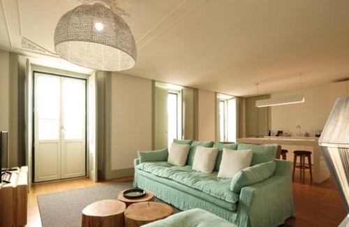 Misericordia Apartamento | Look Living, Lisbon Design Apartments