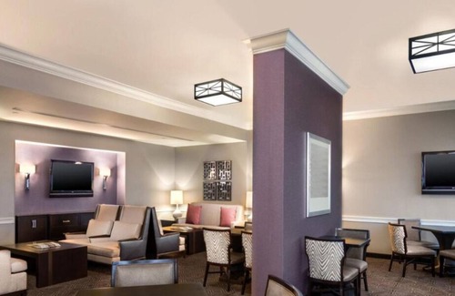 Pinch District Casa | Look No More! 4 Convenient Units in Downtown, Restaurant, Bar