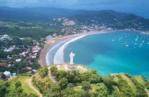 San Juan del Sur Hotel | Looking Good Surf House San Juan del Sur