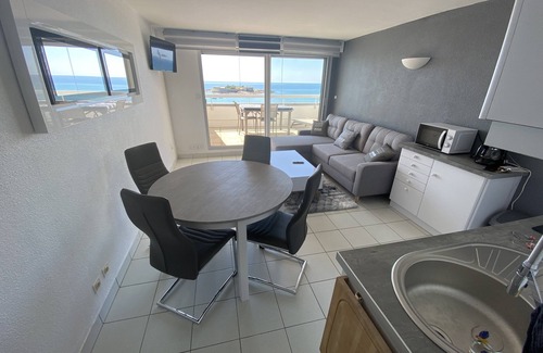 Le Fort Bloque Casa | Loriot2 apartment sea view on the fort blocked ploemeur