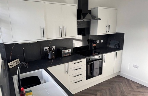 Inverurie Casa | Lorna Doune - 2 Bedroom Bungalow