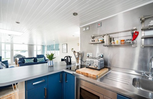 Layer Marney Apartamento | Lorna, Houseboat , West Mersea