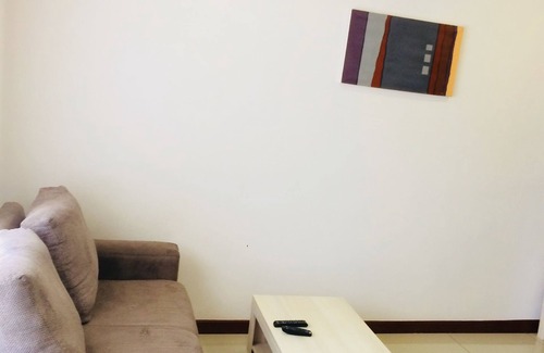 East Legon Apartamento | LORYN COURT