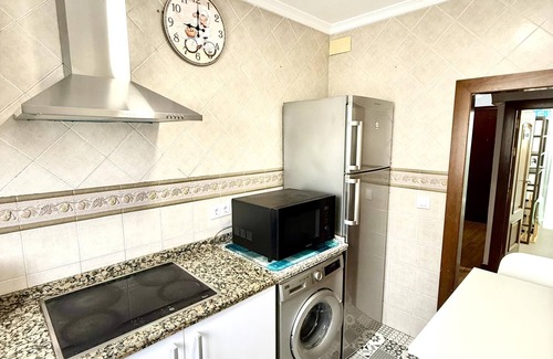 Rota Apartamento | Los 3 hermanos by Staycare