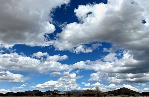 Eldorado at Santa Fe Casa | Los Arcos - 2 BR + Private Office - Sweeping Mountain Views 20 mins from Plaza