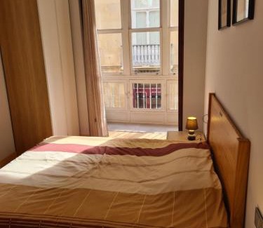 Diputación de Cartagena Casco Apartamento | LOS BALCONES DE LA CALLE CAÑON