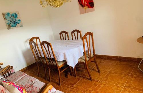 Ponteceso Casa | Los Dos Hermanos