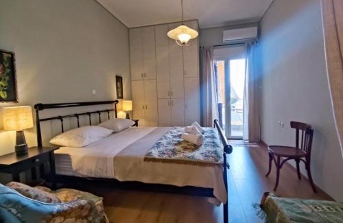 Sparta Apartamento | Los Laureles Relaxing Vintage Home