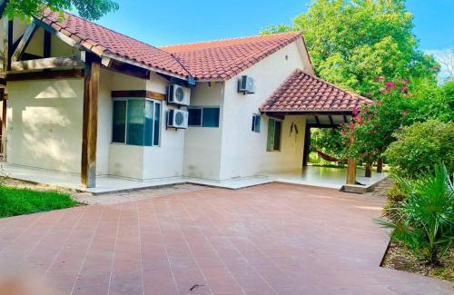 Villamontes Apartamento | Los Mangales