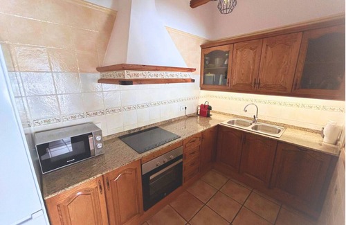 Costa Dorada Casa | Los Pinos, casa con encanto cerca del mar