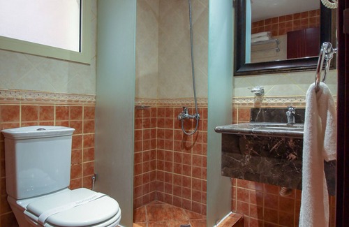 Ash Shati Hotel | Lotaz Hotel