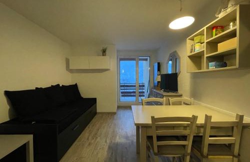 Mont-de-Lans Apartamento | LOuréa studio 4 pers retour skis au pieds