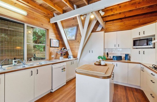 Point Lookout Casa | Lovat House by Discover Stradbroke