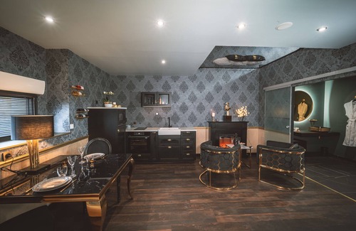 Argentre-du-Plessis Apartamento | Secret-Apartamento-Romántico-Bañera de hidromasaje