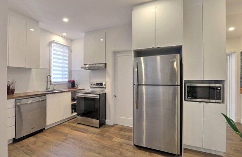 Levis Apartamento | Love nest 1 river from the castle! Free parking! Refurbished, Air conditioner