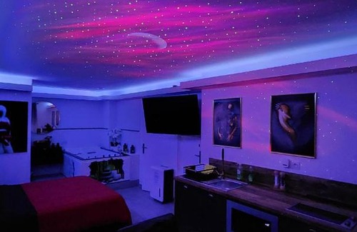 Saint-Assiscle Apartamento | Love Room romantique avec Jacuzzi 2 places