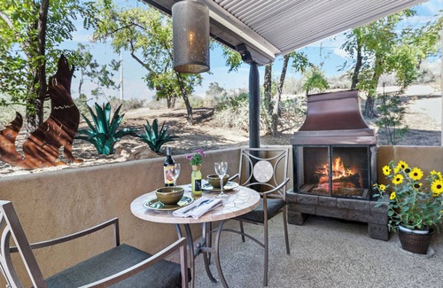 Corrales Apartamento | The "Love Shack" Cozy Getaway Corrales Relax & Quiet Village Feel Acceso a la ciudad