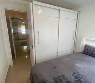 Hainault Apartamento | Lovely 1 bedroom flat