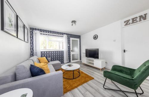Luton Apartamento | Lovely 1 bedroom home with free parking- Contractor friendly