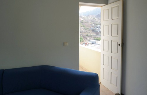 Terra Branca Apartamento | Lovely 1 Bedroom Loft in Praia - Centrally Located