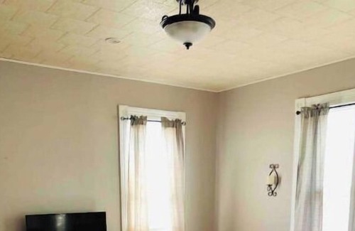 Quincy Apartamento | Lovely 1920s farmhouse apartment