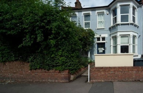 Harringay Apartamento | Espacioso y luminoso, a 20 minutos de Old Street en tren !