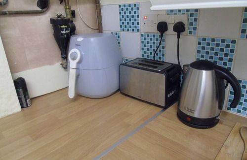 Bolton Casa | Lovely 2-Bed House in Bolton Greater Manchester