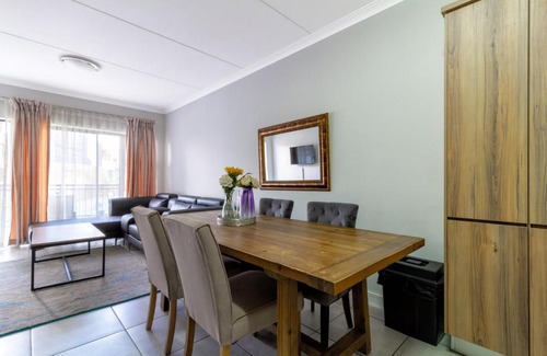 Tshwane Apartamento | Lovely 2 bed @TheBlyde