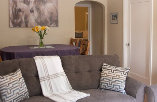 Hamilton Apartamento | Lovely 2 Bedroom 2 Bath Apt 1
