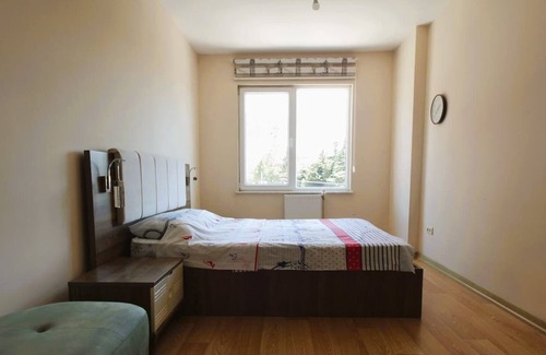 Beylikduzu Apartamento | lovely 2-bedrooms with pool.