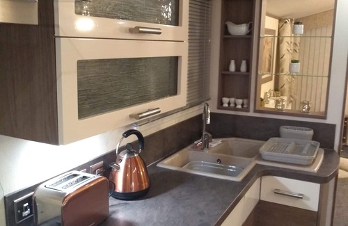 St George Cabina | Lovely 3-Bed Lodge in Towyn near Rhyl