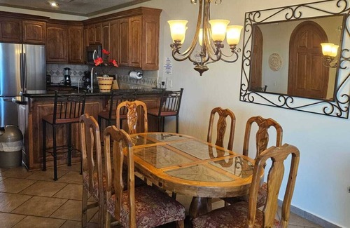 Sandy Beach Condominio | Lovely 3-bedroom Condo with pool D 201