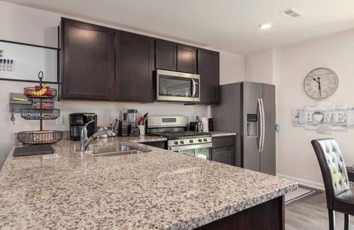 Cambridge Casa | Lovely 3-bedroom house AC WiFi in the charming Cambridge, Great Location!!!!