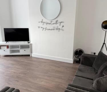 Liverpool Casa | Lovely 3 Bedroom house