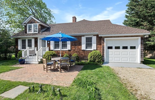 Village of East Hampton Casa | Precioso 3 hab en EH Village. A pie de playa y tiendas.
