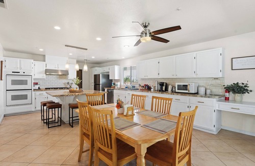 Loma Linda Casa | Lovely 4-bedroom house fits 15 people with outdoor playground