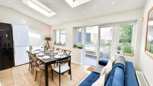 Kilburn Apartamento | Lovely 4-Bedroom Kilburn Flat with Garden and Parking near Hampstead Heath, Abbey Road