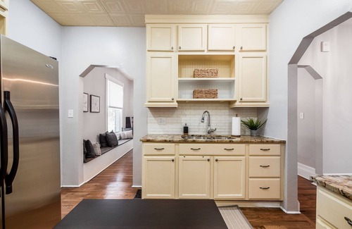 Livingston Park Casa | Lovely 5Br in Olde Town East
