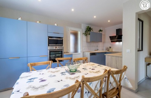 Albertville Casa | LOVELY - ALBERTVILLE