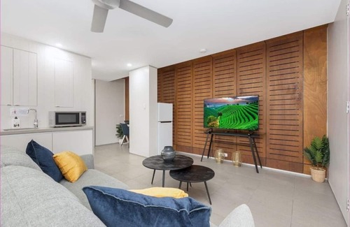 Hermit Park Apartamento | Lovely and Chic 1 bed 1 bath Apartment