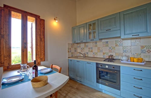 Monteroni d'Arbia Apartamento | Hermoso apartamento para 2 personas con WIFI, piscina y vista panorámica, cerca de Siena