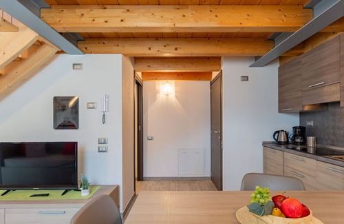 Novate Mezzola Apartamento | Acogedor apartamento para 5 personas con WIFI, TV y balcón