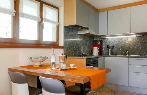 Blenio Apartamento | Precioso apartamento para 2 personas con TV y vista panorámica