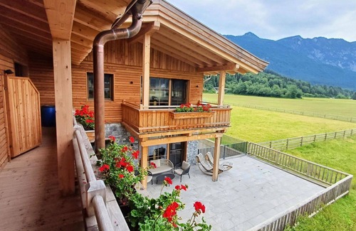 Niederbreitenbach Apartamento | Acogedor apartamento para 4 personas con WIFI, TV y terraza